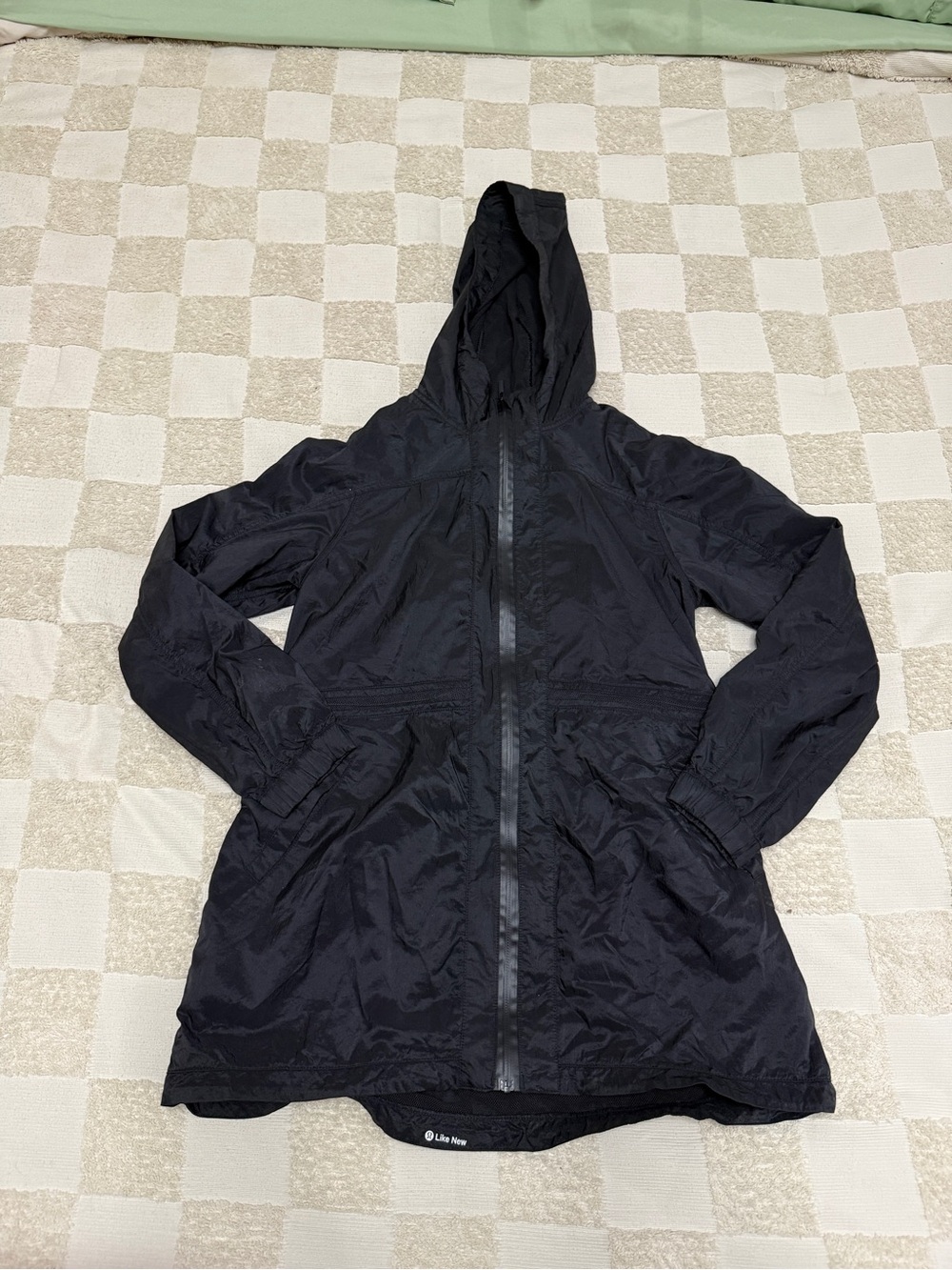 Lululemon In The‎ Clear Jacket
Black size 4